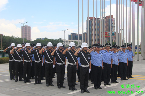 保安服務(wù)公司著力于管理，著重于服務(wù)，著眼于效益